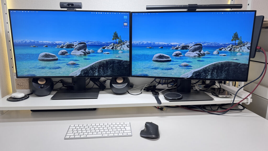 MacBook Air M4 in clamshell mode with dual external monitors