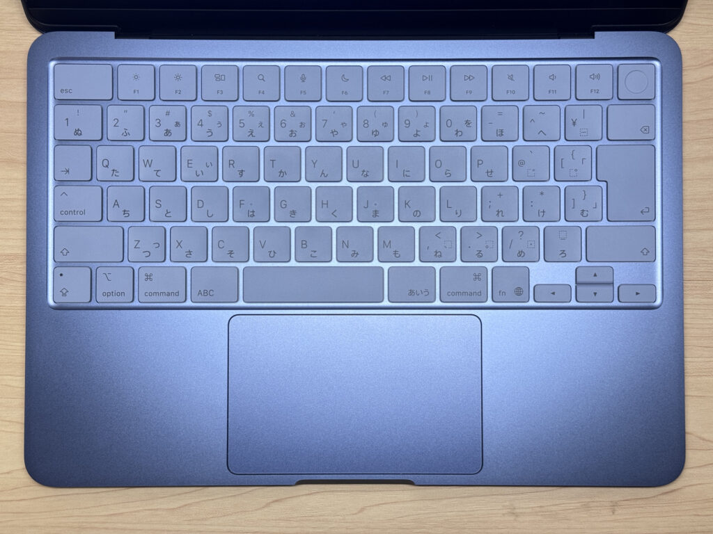 Clean, standard keyboard layout with no awkward key sizing