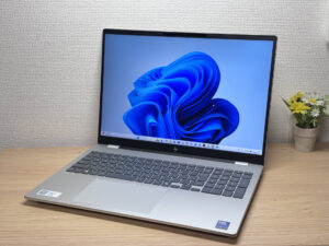 OmniBook 7 (16-ay)