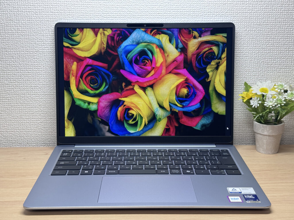 有機ELの鮮やかな発色