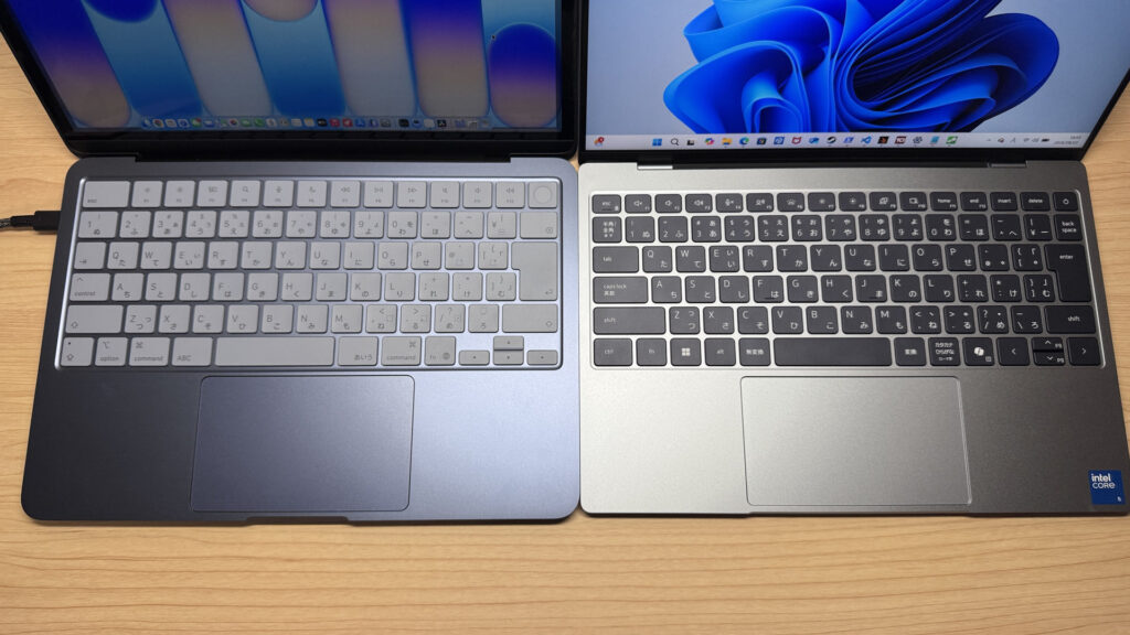 Comparación del tamaño del touchpad con el MacBook Neo